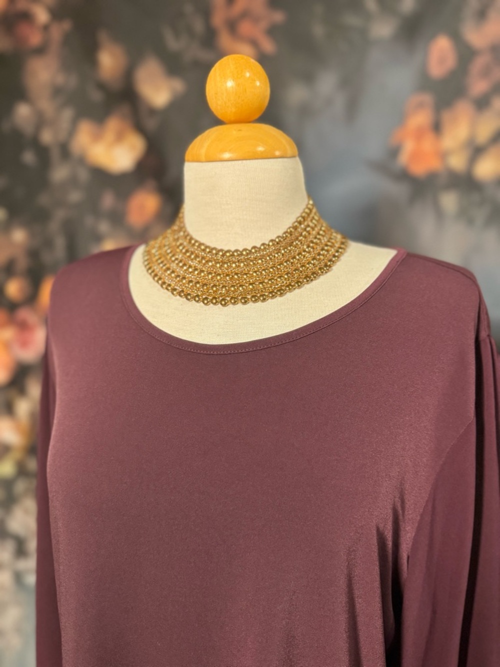 NWT Calvin Klein Long-Sleeve Scoop Neck Top in Merlot - Picture 3 of 11
